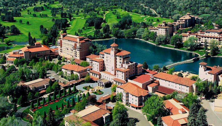 The Elegant and Luxurious BROADMOOR