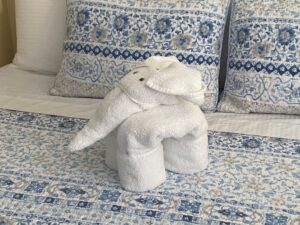 A Towel Elephant is a warm welcome at the Inn