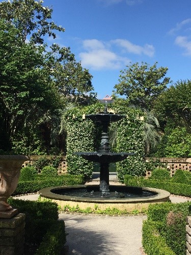 Fountain off of Meeting Street