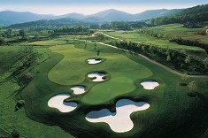 The Cliffs at Walnut Cove creates amphitheater