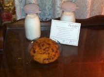 UMMM! Complimentary Milk & Cookies