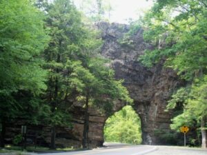 Backbone Rock - smallest cave