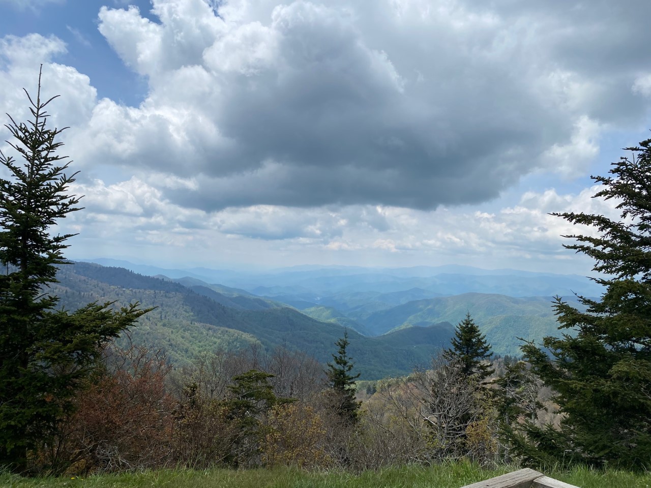 Waterrock Overlook views from parking lot 5825 elevation