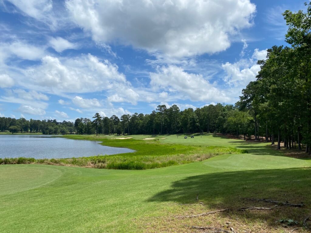 Lakes Course No. 12 Par-5 along the lakeshore