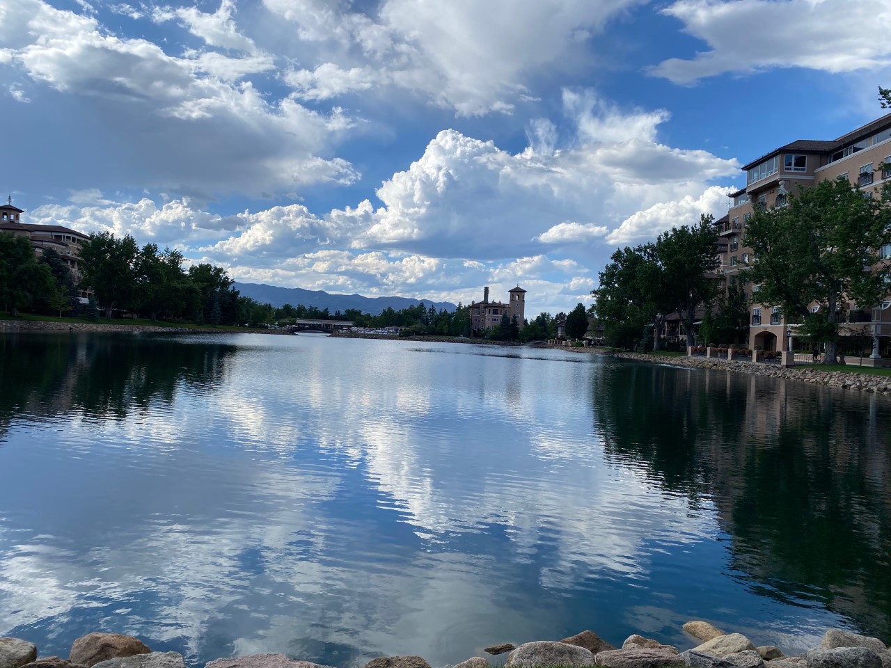 View across Cheyenne Lake