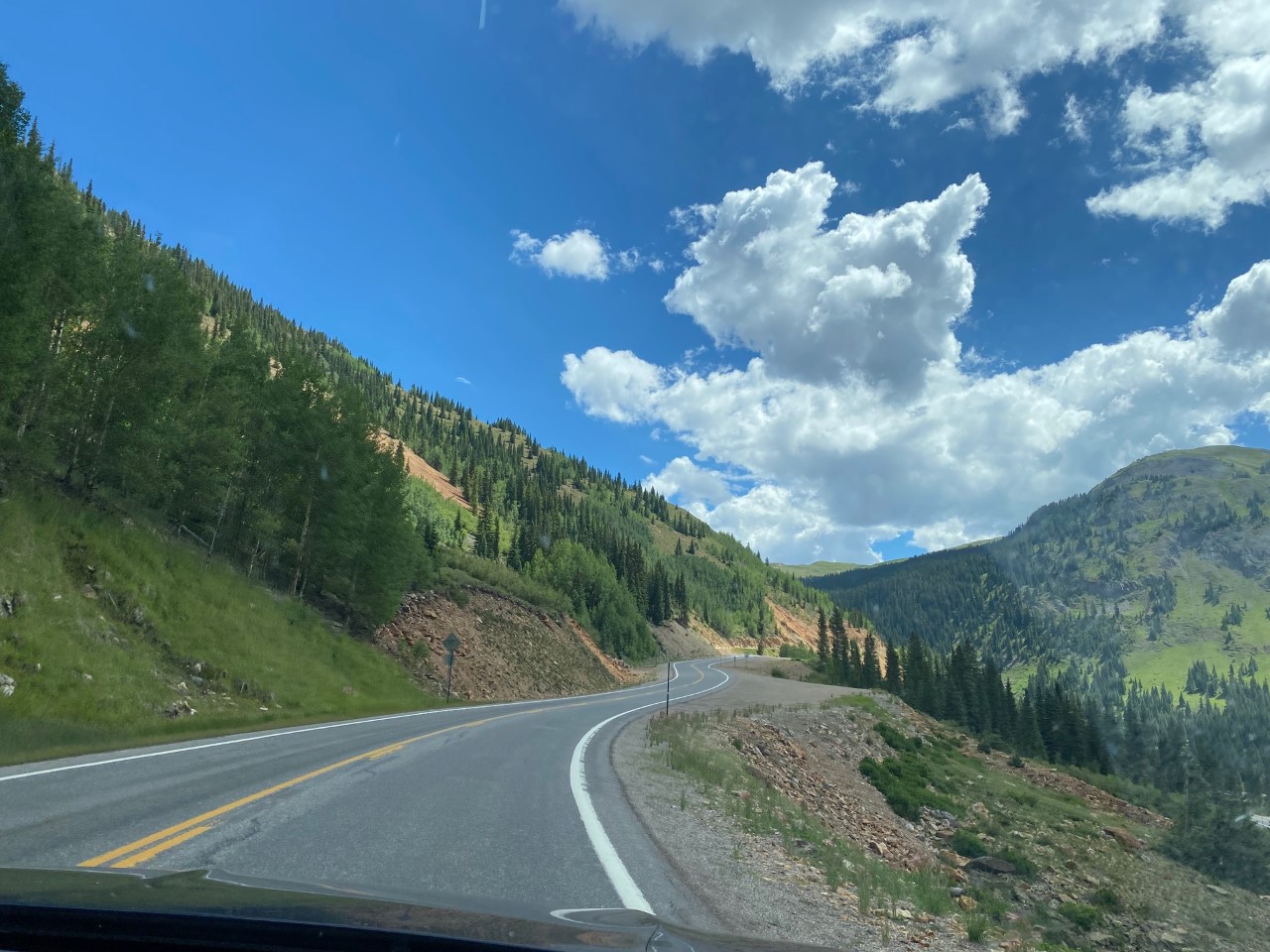 Winding road to Ouray