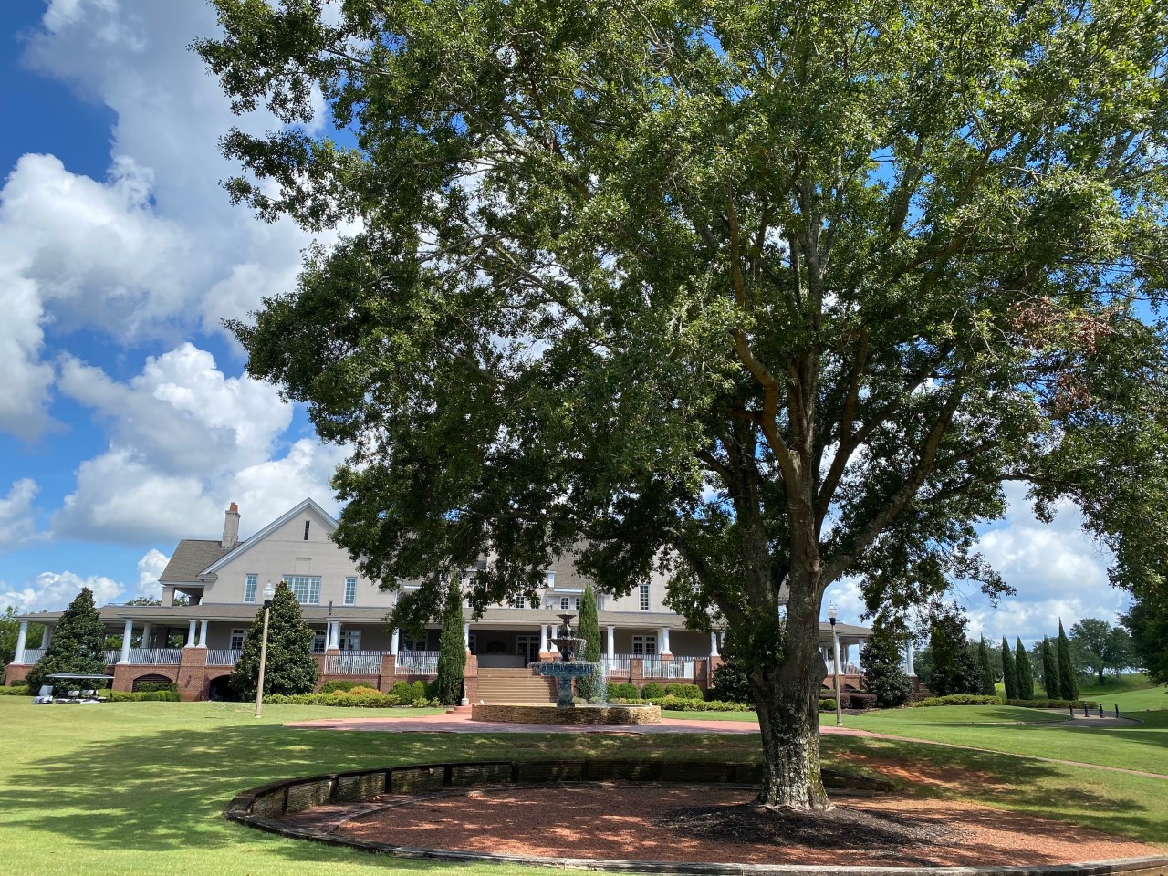 Clubhouse at Capitol Hill Golf Club in Prattville