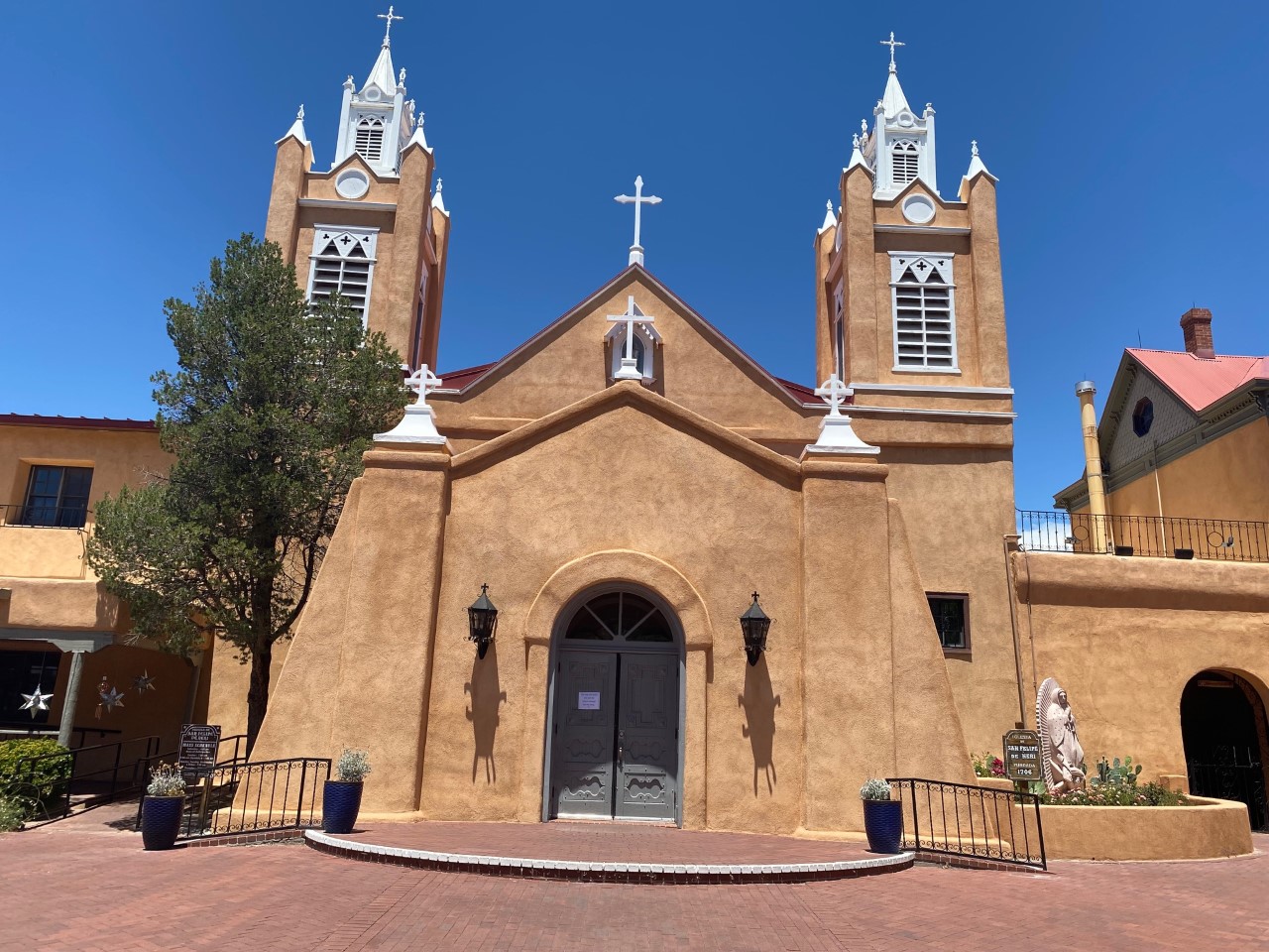 San Felipe de Neri Church